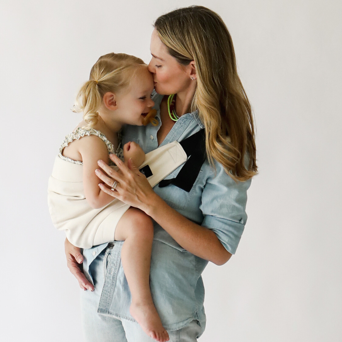 Kangura portabebés Portabebé ligero Boba Buddy Oat