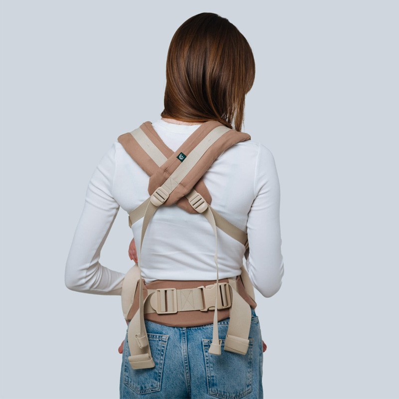 Kangura portabebés Mochila evolutiva Love and Carry One Evo Pecan (100% Algodón Orgánico)