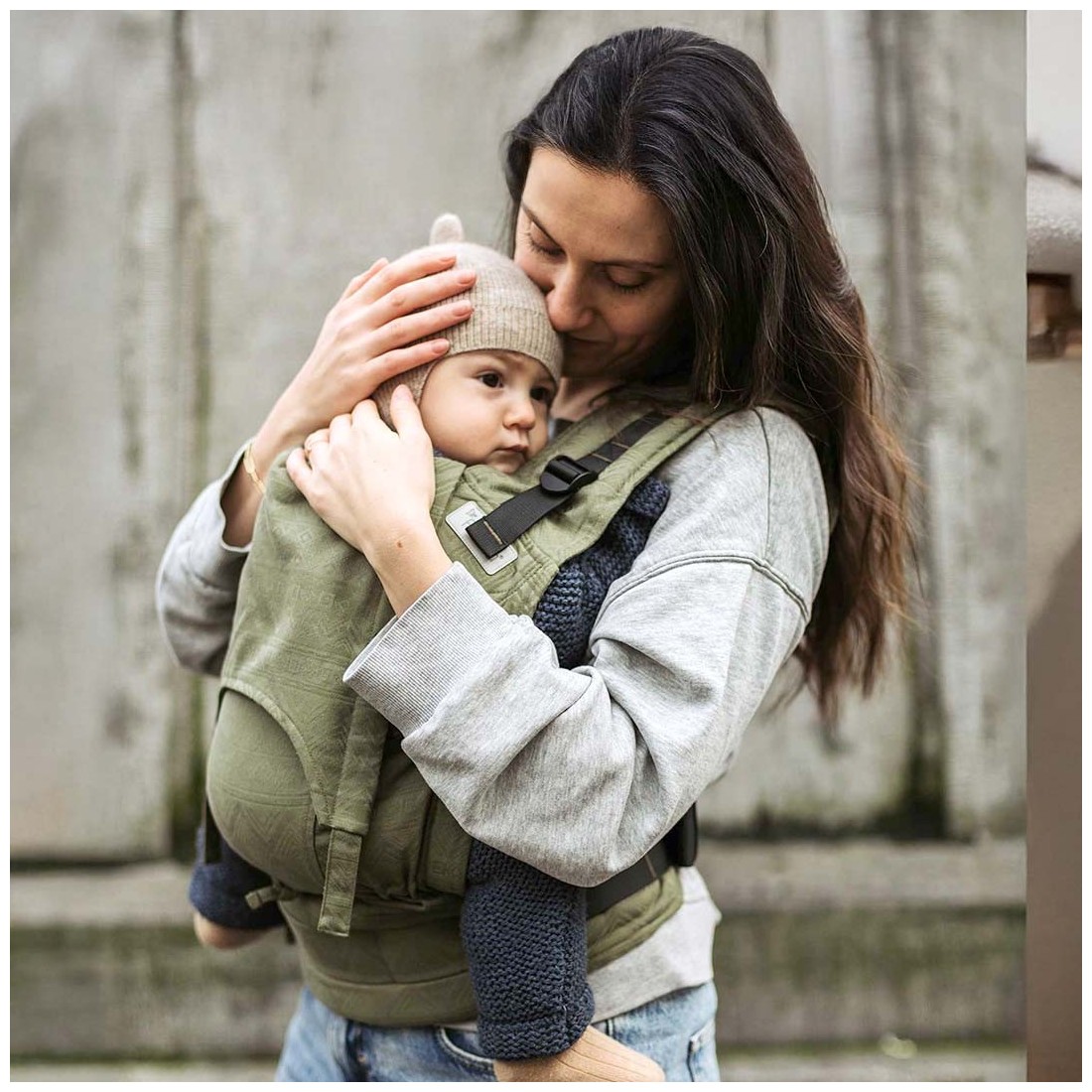 Kangura portabebés Mochila ergonómica Fidella Fusion Toddler 2.0 Cubic Lines Moss