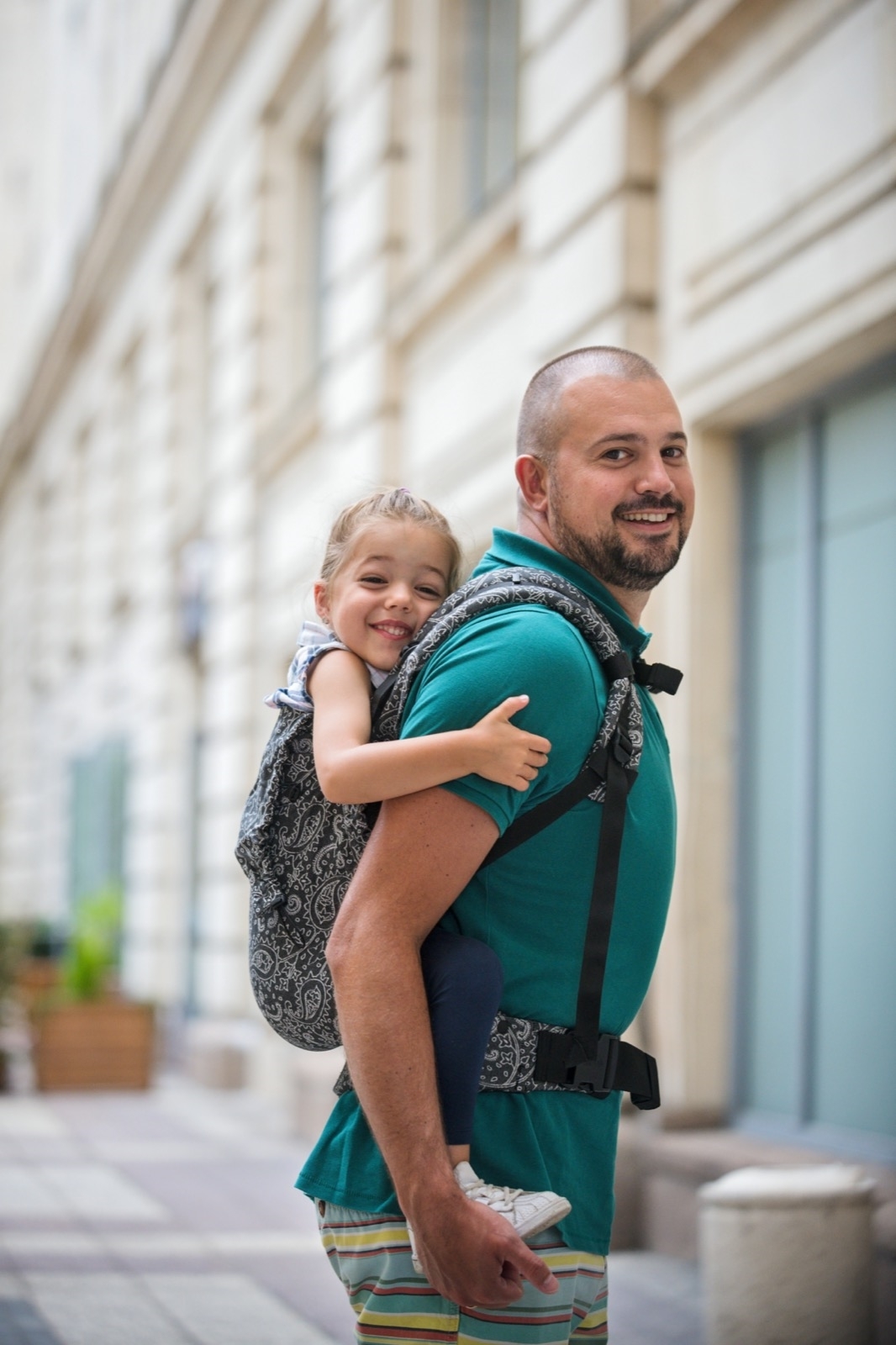 Kangura portabebés Mochila Evolutiva Portabebé Neko Smart Toddler Efes Paisley Hazel Dark (Bambú)