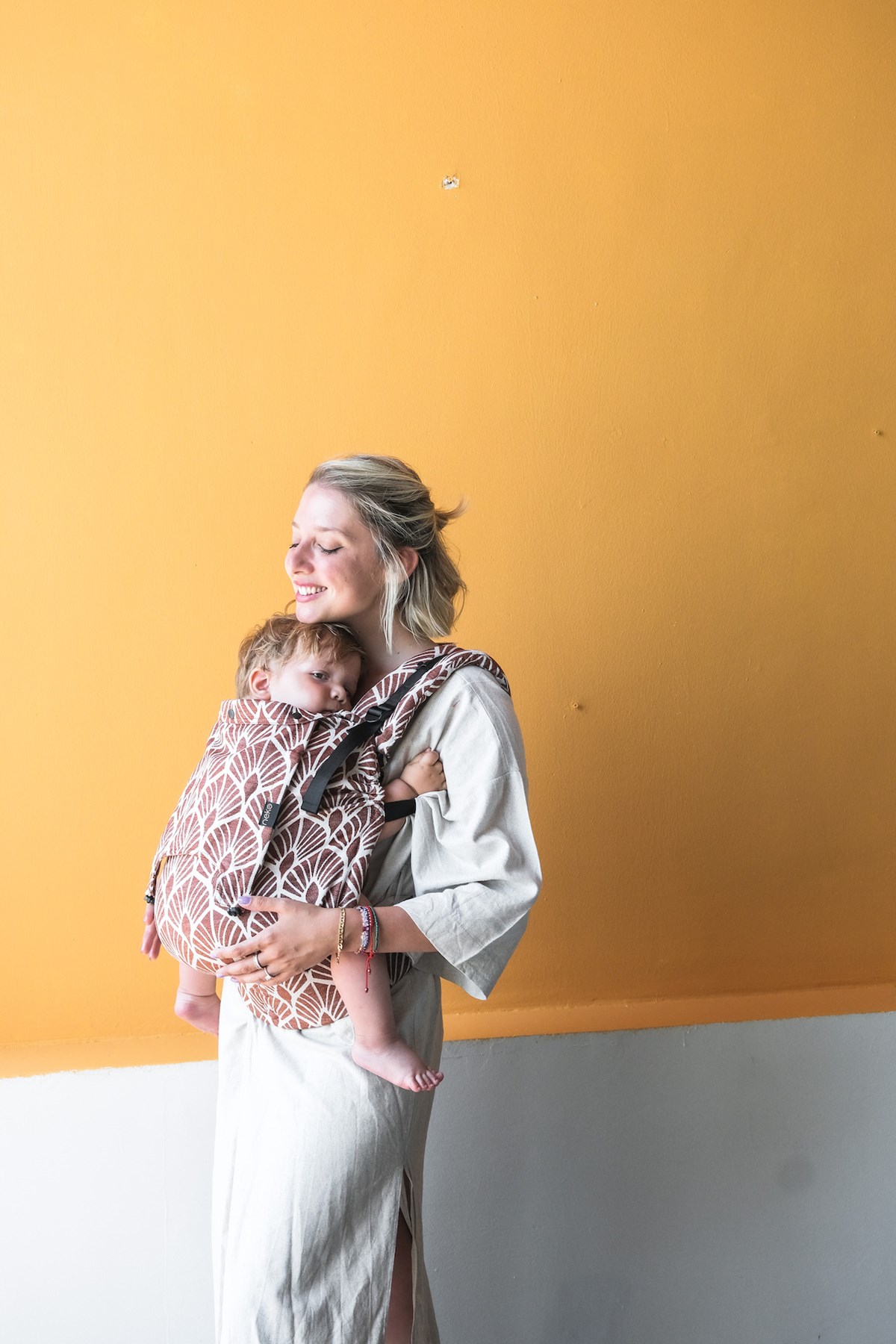 Kangura portabebés Mochila Evolutiva Portabebé Neko Smart Toddler Mocha (Lino)